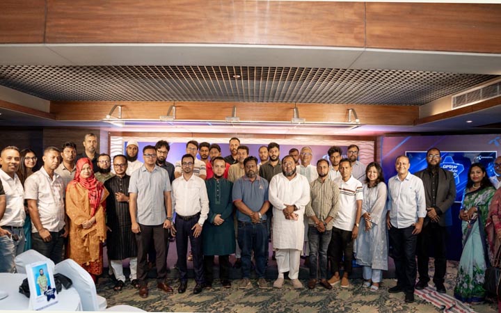 গাজীপুরে গ্রামীণ‌ফো‌নের গ্রাহকদের নিয়ে বিশেষ আয়োজন অনু‌ষ্ঠিত